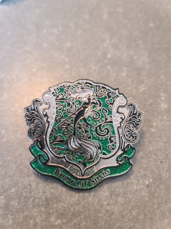 Signature Crest pin