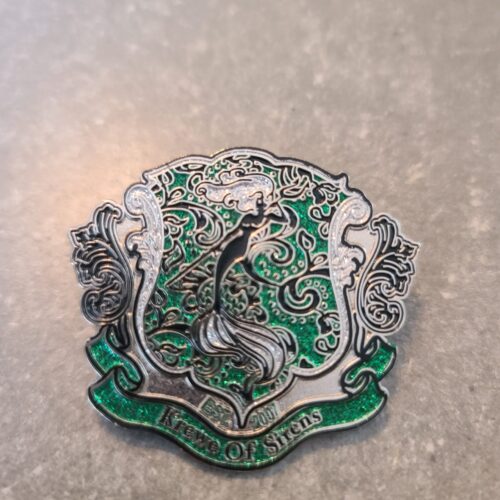 Signature Crest pin