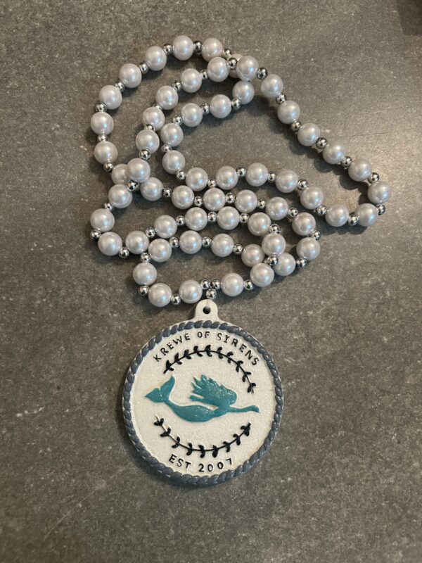 2026 Signature Bead Glitter Round Logo